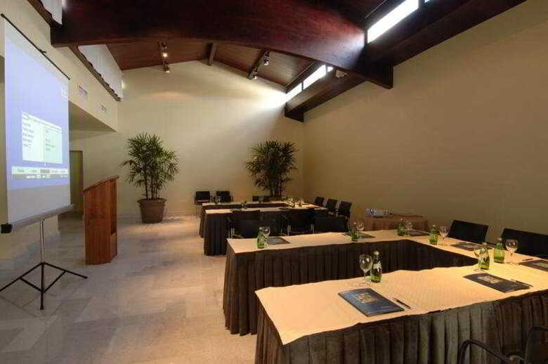 Hotel Roca Nivaria