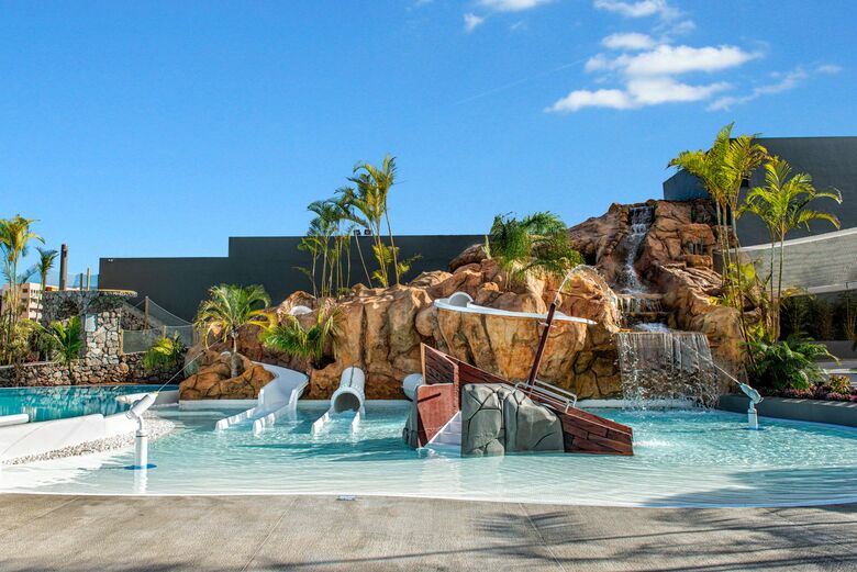 Hotel Roca Nivaria