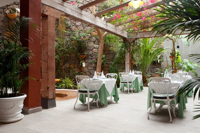 Hotel Roca Nivaria