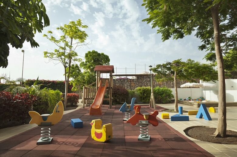 Hotel Roca Nivaria