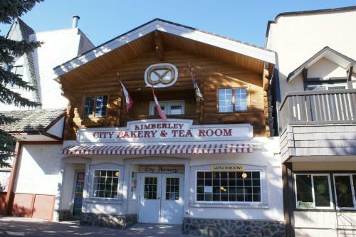 Alpenglow Bed And Breakfast
