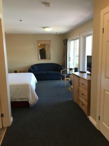 Posada Rum Runner Inn