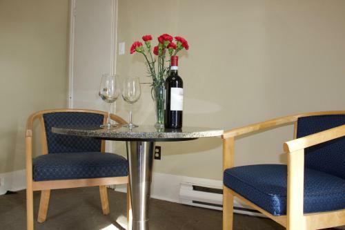 Posada Rum Runner Inn