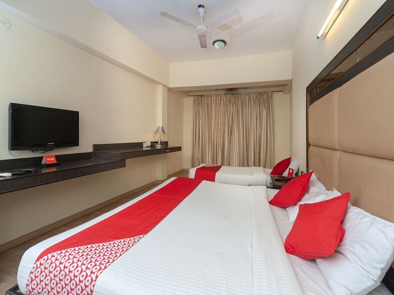 Hotel Oyo 15972 Bhimaas Corporate Residency