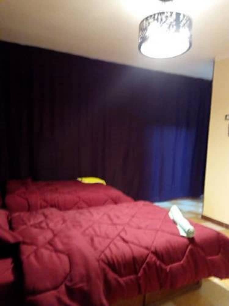 Hotel Oasis Hostel