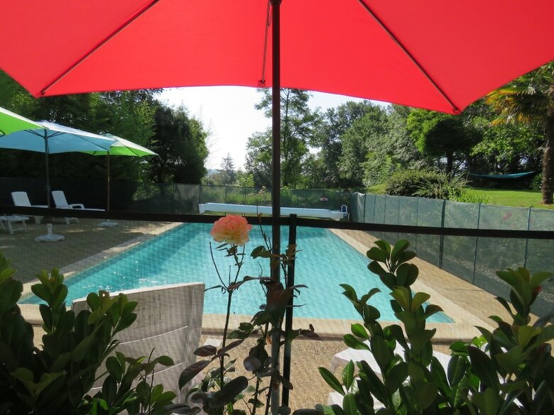 G�tes Lass�nat St. Georges