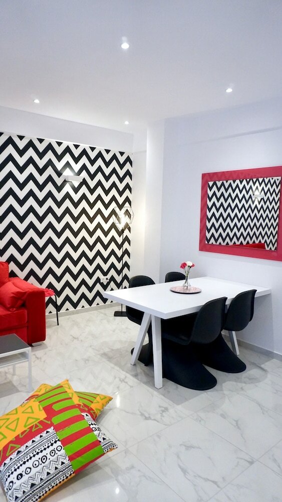 Apartamentos Eclectic Design Apt In Athens Near Metro