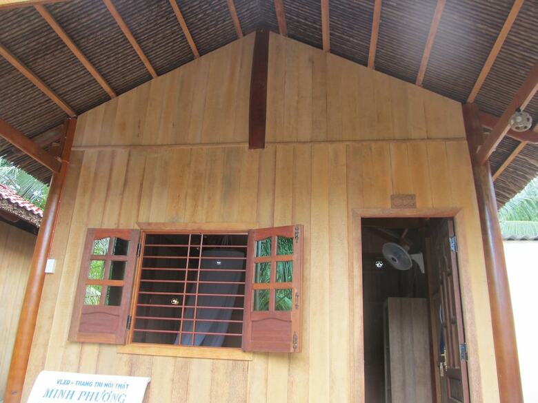 Hotel Coconut Homestay