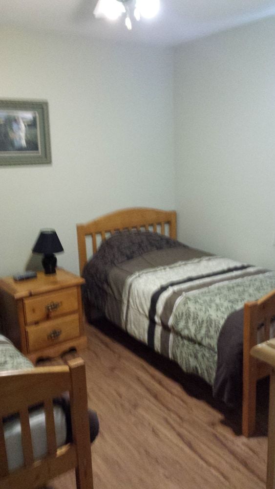 John B's Oceanfront Cottages