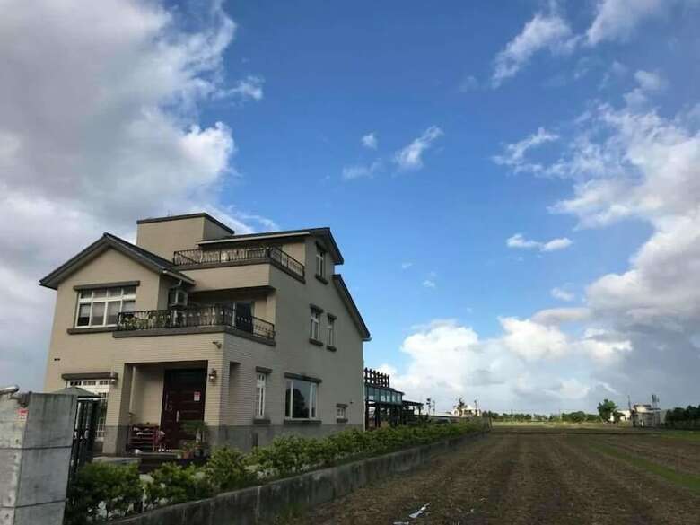 Hotel After The Court Chiaohsi