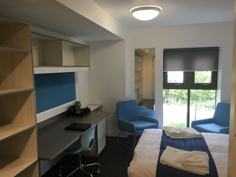 Apartamentos The Jean Muir Student Village