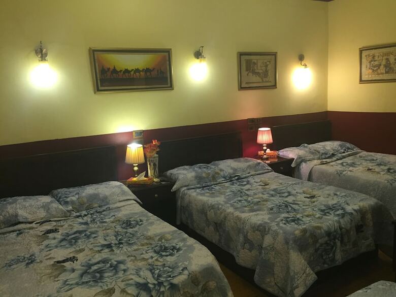 Hotel Cairo Inn