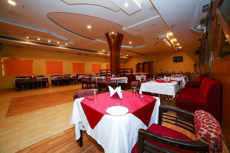 Hotel Capital O 5752 Tuma Park Adityaz