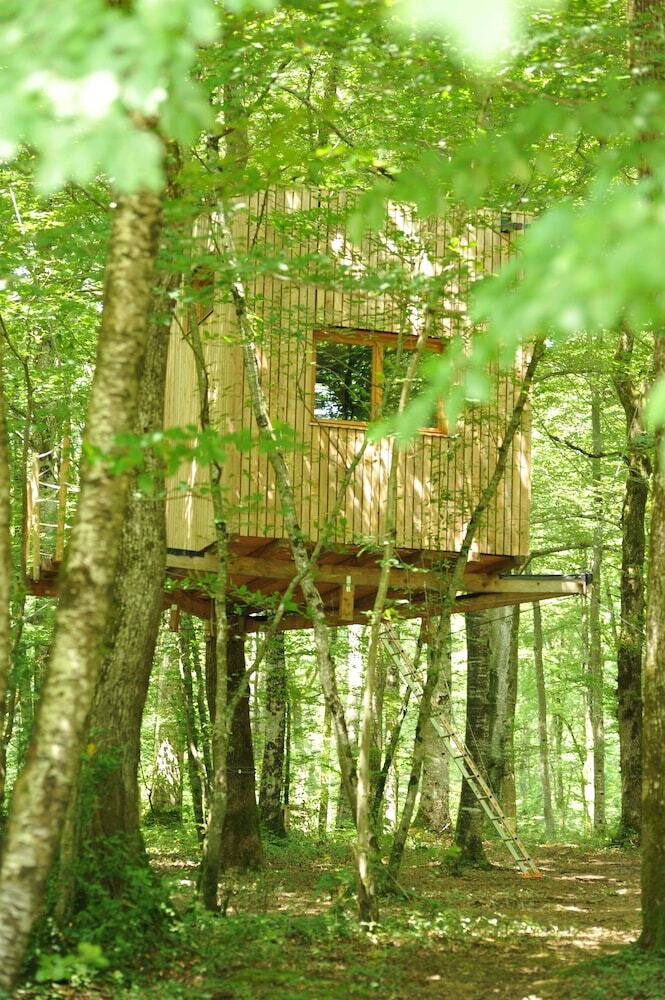 Cabanes de L'espace Fouletot