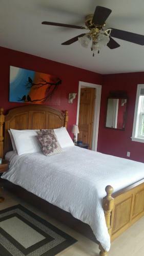 By The Bay Bed And Breakfast