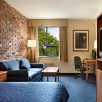 Motel Travelodge Barrie On Bayfield