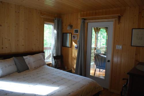 Posada Auberge de La Rivi�re Matap�dia - Matap�dia River Lodge