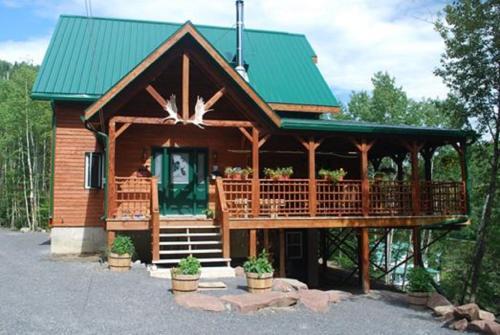 Posada Auberge de La Rivi�re Matap�dia - Matap�dia River Lodge