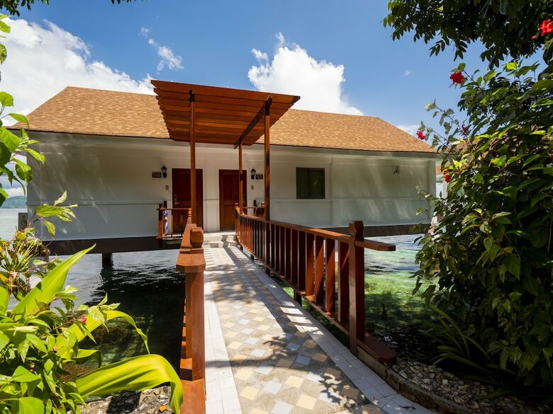 Hotel Sunlight Eco Tourism Island Resort