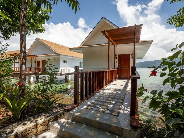 Hotel Sunlight Eco Tourism Island Resort
