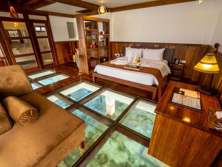 Hotel Sunlight Eco Tourism Island Resort