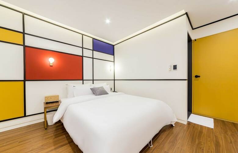 Plain Hotel