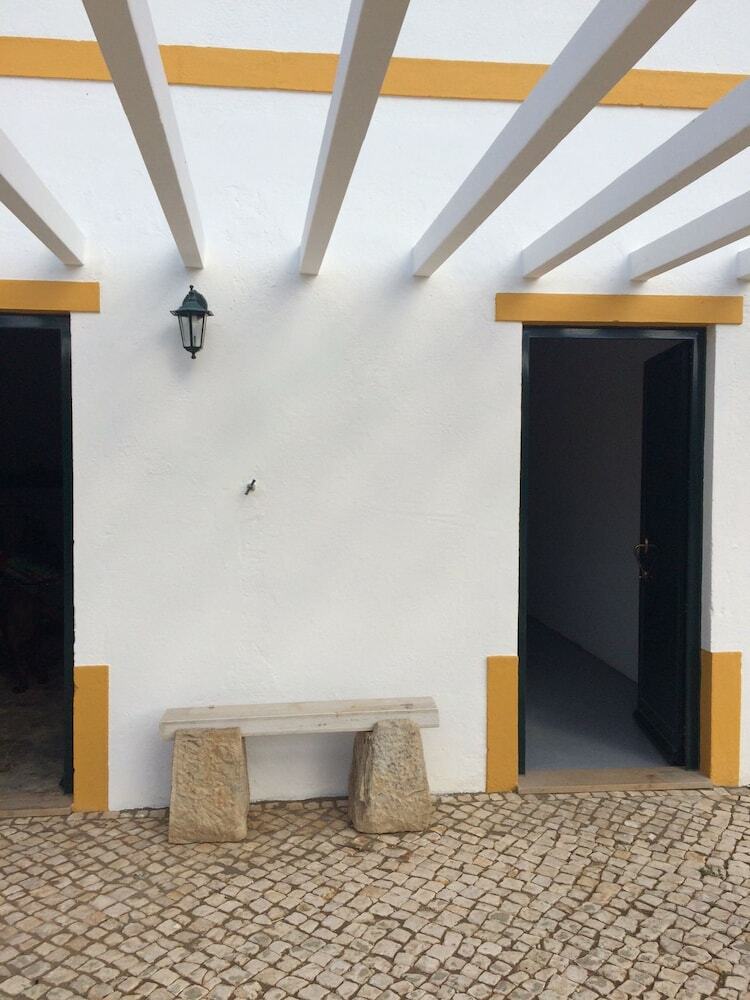 Hotel Quinta Ribeira Do Labrador - Lisbon West Wine Route