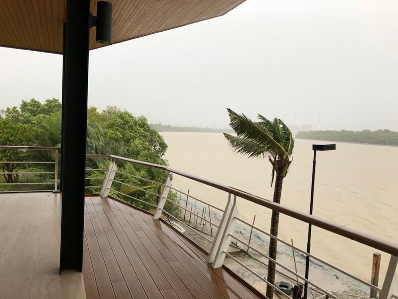 Hotel Bangpakong Boat Club