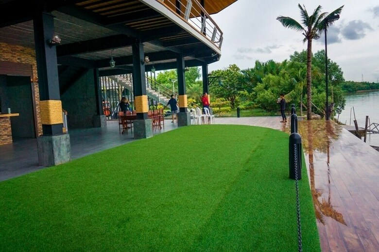 Hotel Bangpakong Boat Club