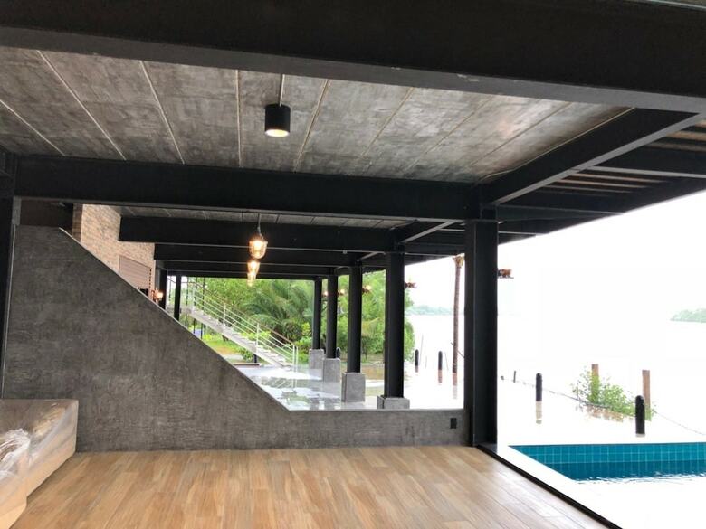 Hotel Bangpakong Boat Club