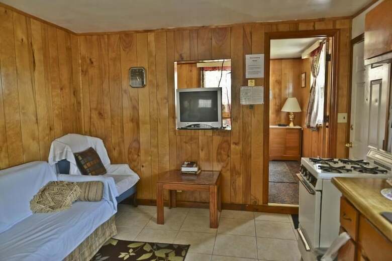 Lake Ida Beach Resort