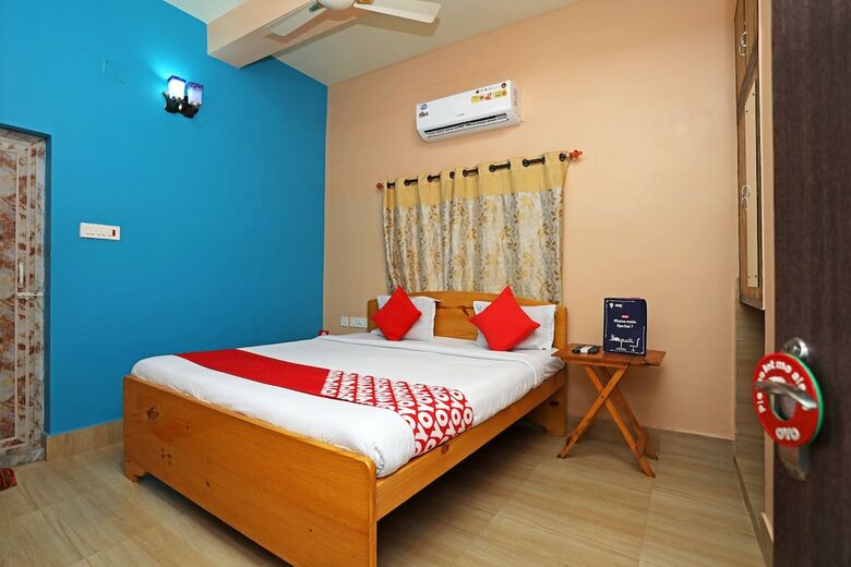 Hotel Oyo 16059 Roland Inn