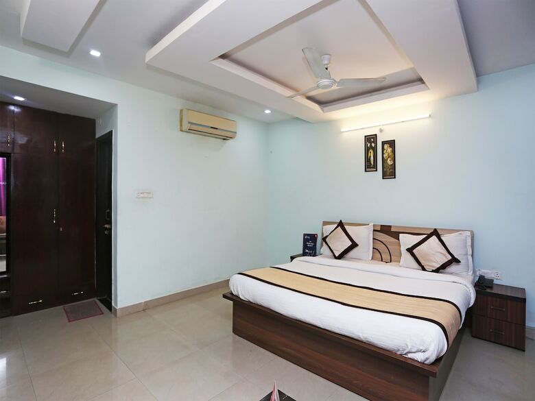 Hotel Oyo 18648 Raj Inn