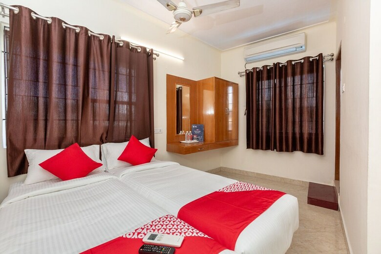 Hotel Oyo 17298 Flagship Kishore Inn
