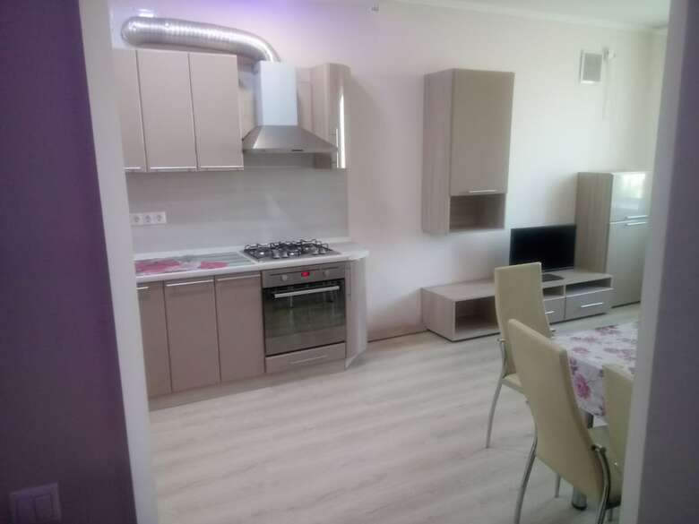 Pretty Apartment On Vokzalnaya 51a