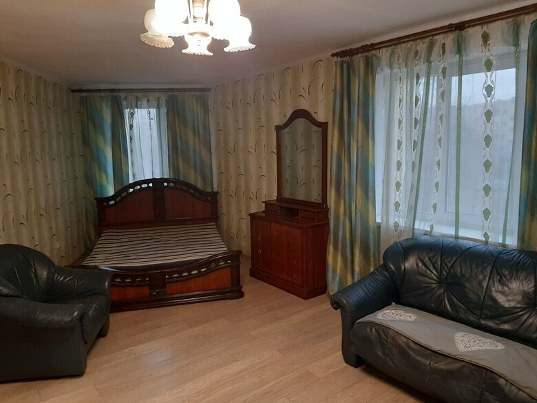 Pretty Apartment On Vokzalnaya 77