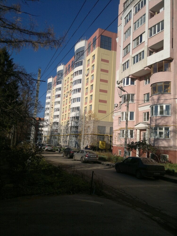 Pretty Apartment On Vokzalnaya 77