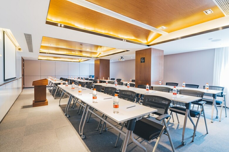 Atour S Netease Binjiang Yanxuan Hotel Hangzhou
