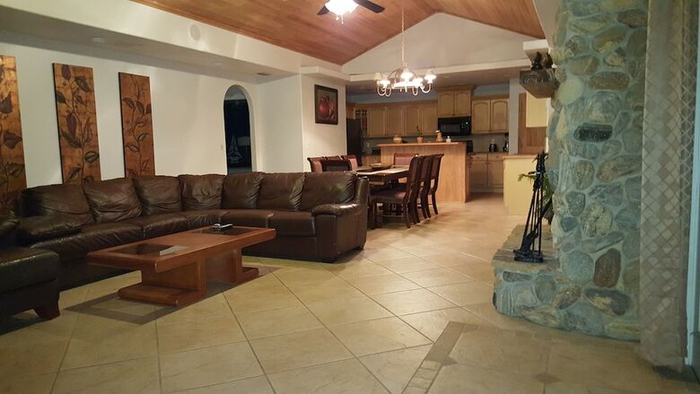 Beautiful Vacation Home Cbc Farms