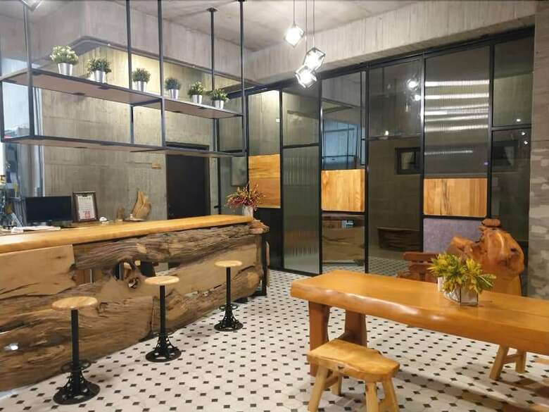 Bed & Breakfast Isvara Hotel
