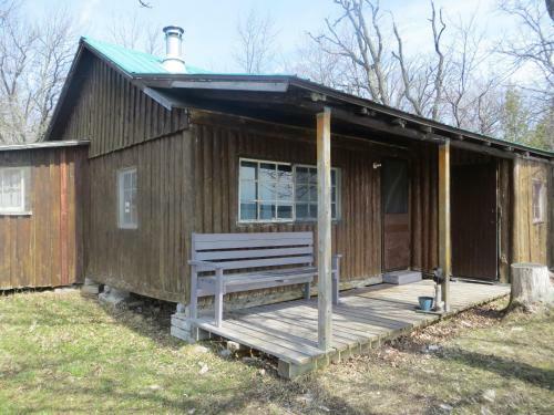 Lake Wolsey Cabins