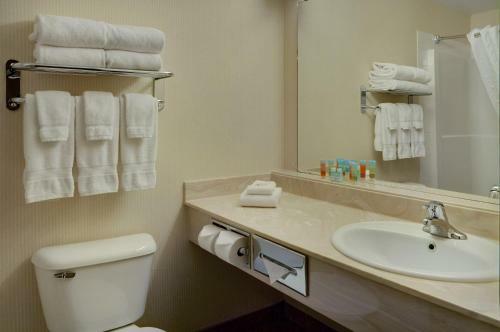 Hotel Pomeroy Inn And Suites Grimshaw