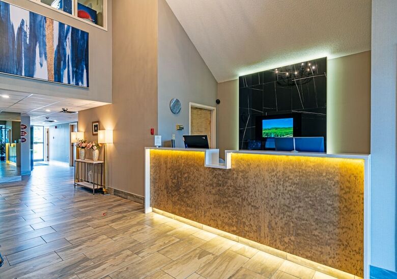Hotel Slumber Inn
