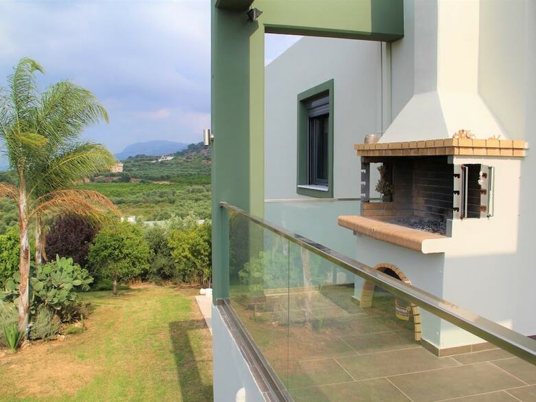 Mythic Olive Villa Views - Private Pool