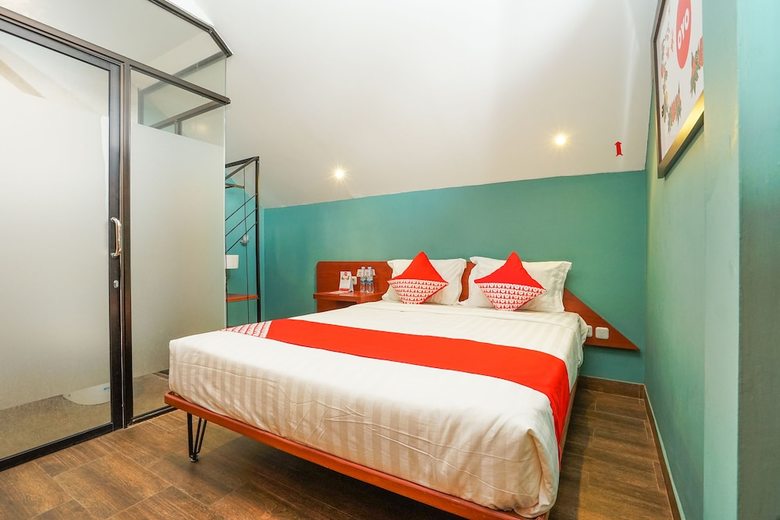 Hostal Oyo 316 Umada Beds & Lounge Syariah