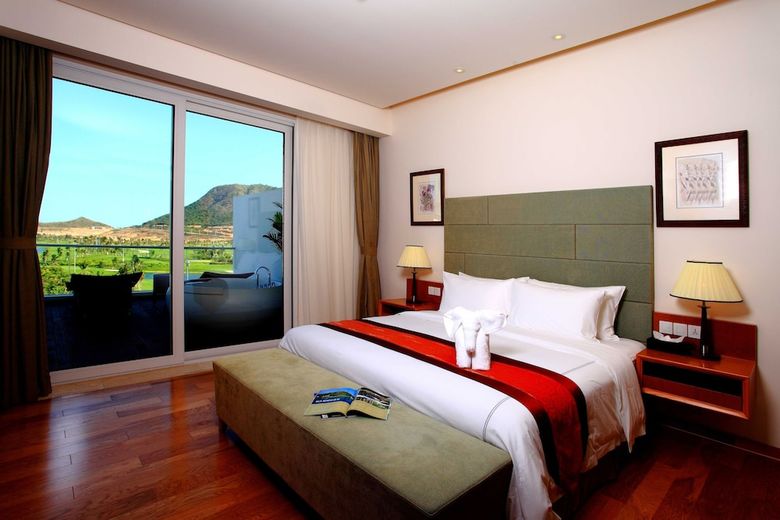 Hotel Mingshen Golf & Bay Resort Sanya