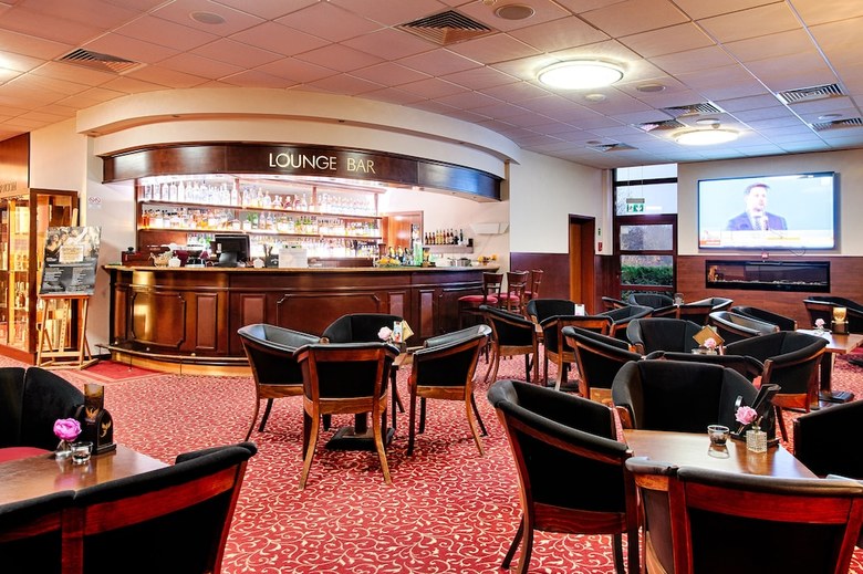 Grand Royal Hotel
