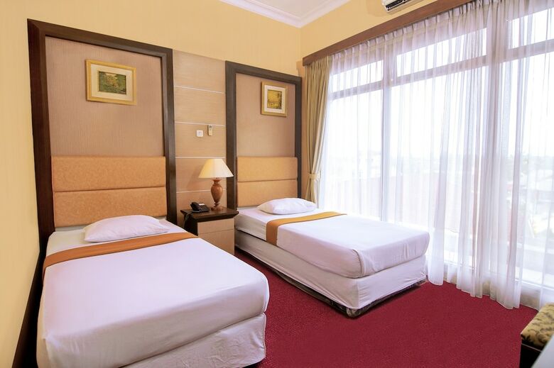 Hotel Hakmaz Taba Syariah Lubuk Linggau