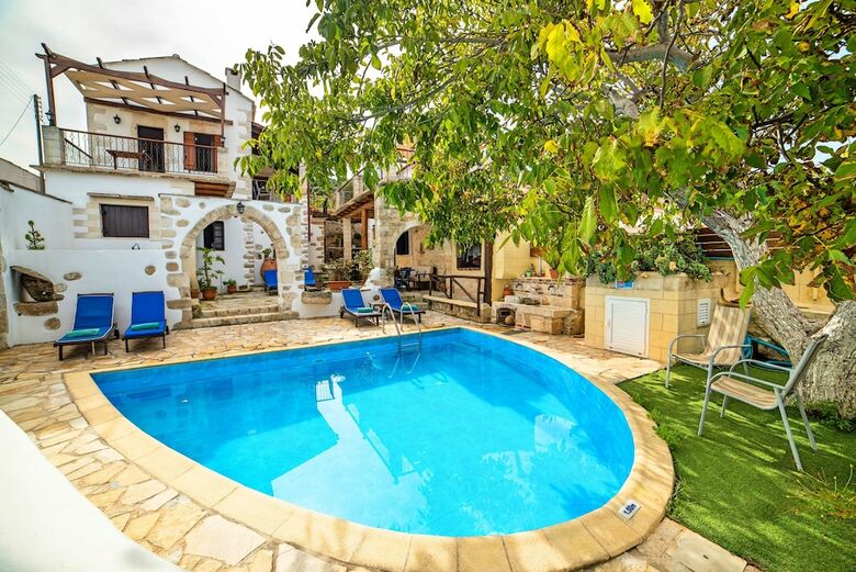 Villa Grape Cottage Heated Pool