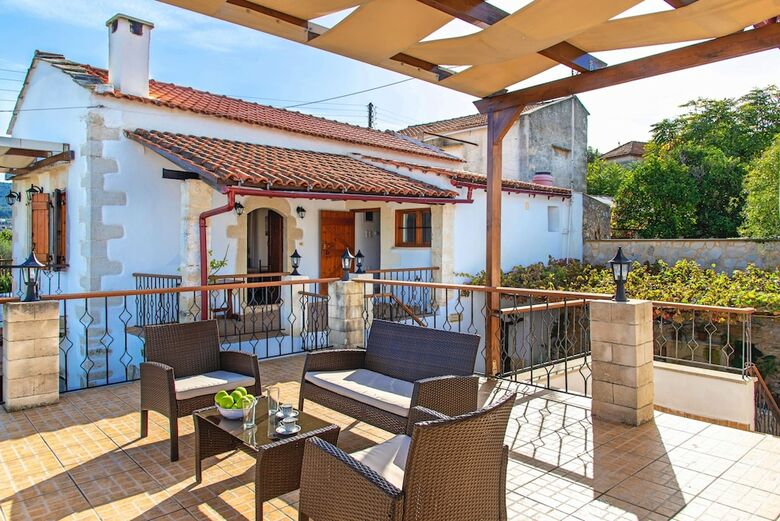 Villa Grape Cottage Heated Pool
